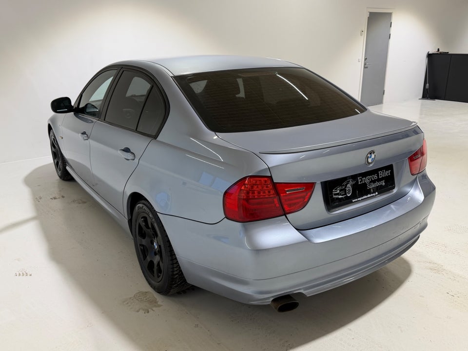 BMW 320d 2,0  4d