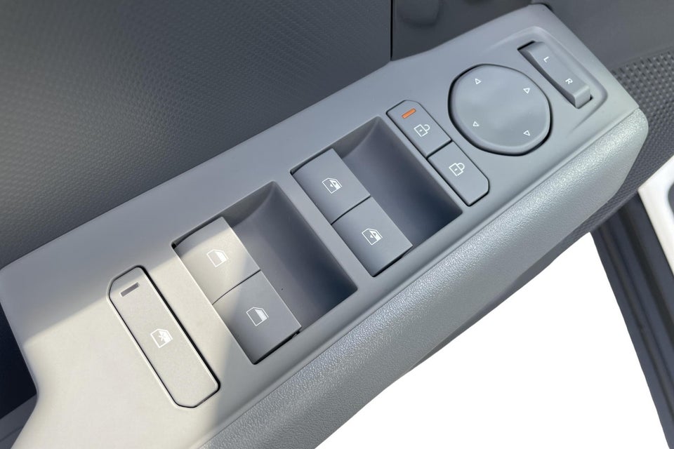 Kia EV3 58 Standard Range Access 5d