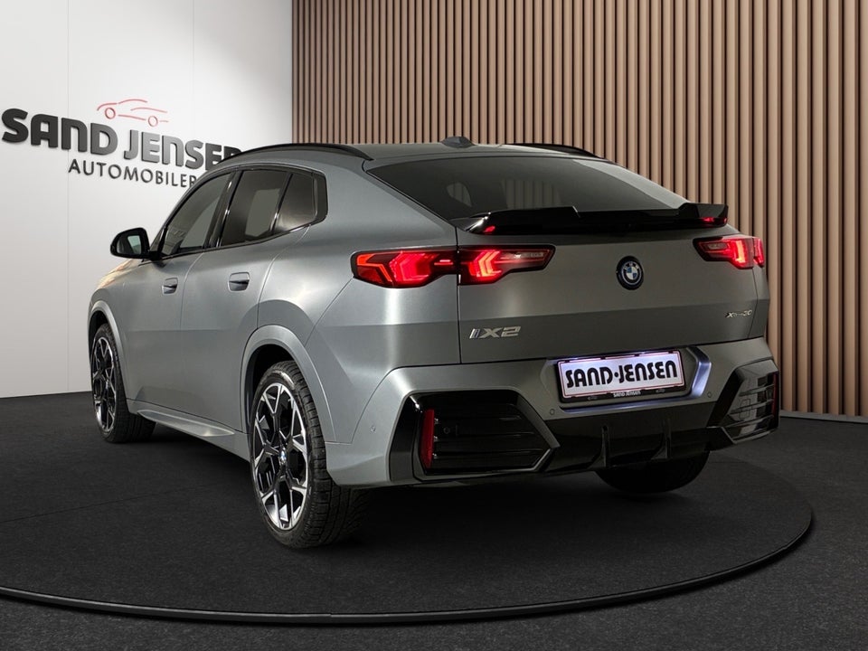 BMW iX2 xDrive30 Supercharged 5d
