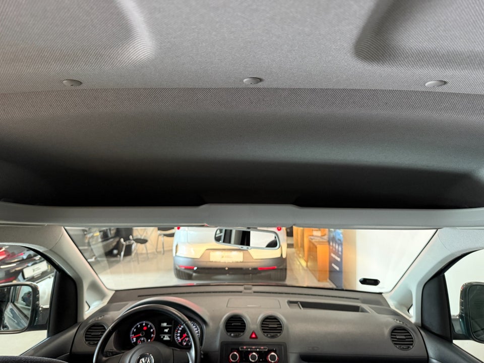 VW Caddy 1,2 TSi 105 Comfortline 4d