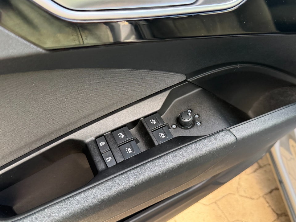 Audi Q4 e-tron 35  5d