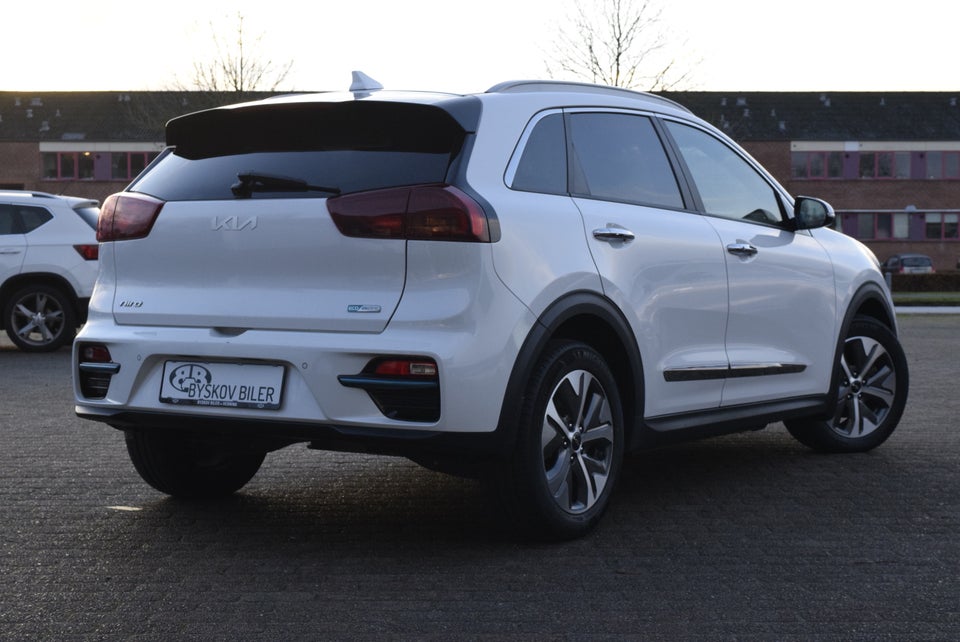 Kia e-Niro 64 Advance 5d