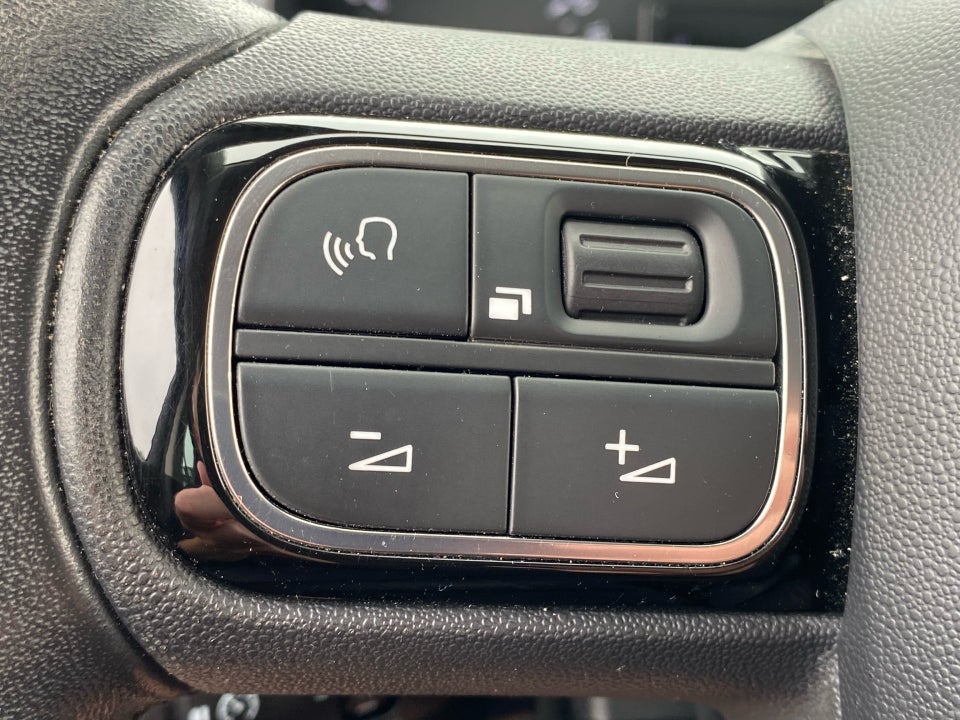 Citroën C3 Aircross 1,2 PureTech 110 Iconic 5d