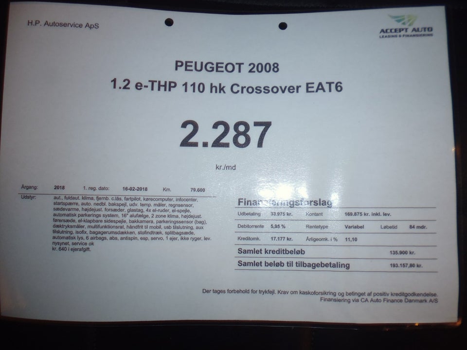 Peugeot 2008 1,2 e-THP 110 Allure Sky EAT6 5d