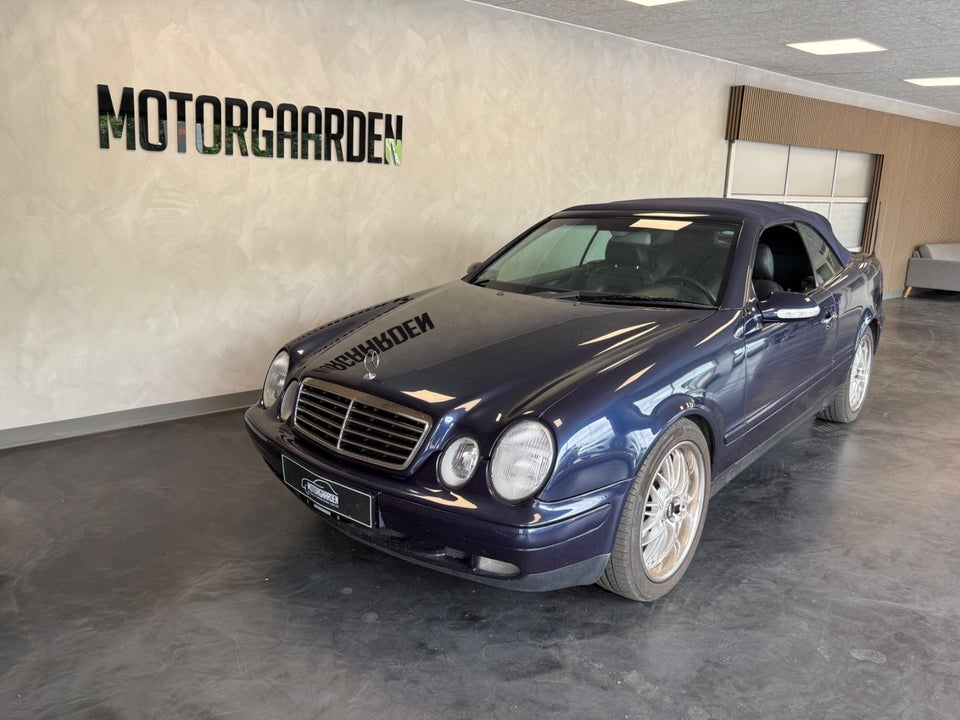Mercedes CLK320 3,2 Avantgarde Cabriolet aut. 2d