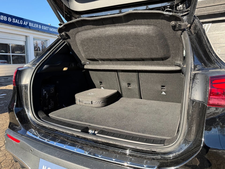 Mercedes EQA250+ AMG Edition 5d