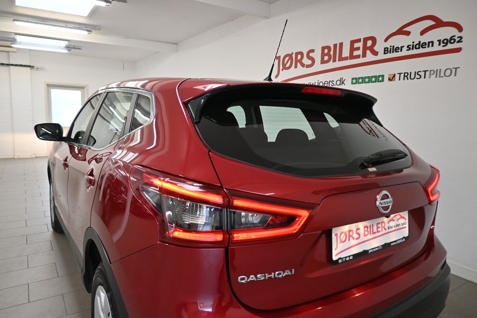 Nissan Qashqai 1,2 Dig-T 115 Visia 5d