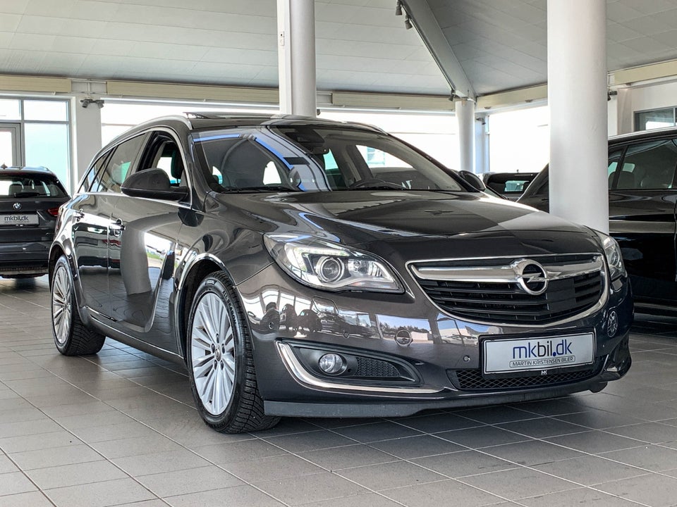 Opel Insignia 1,6 CDTi 136 Cosmo Sports Tourer 5d