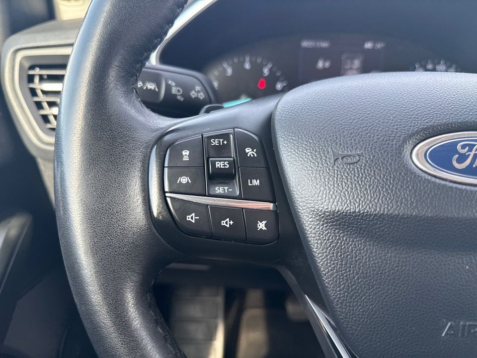 Ford Focus 1,0 EcoBoost Titanium stc. aut. 5d