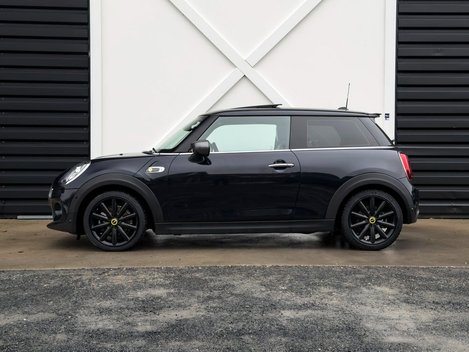 MINI Cooper SE Maximise 3d