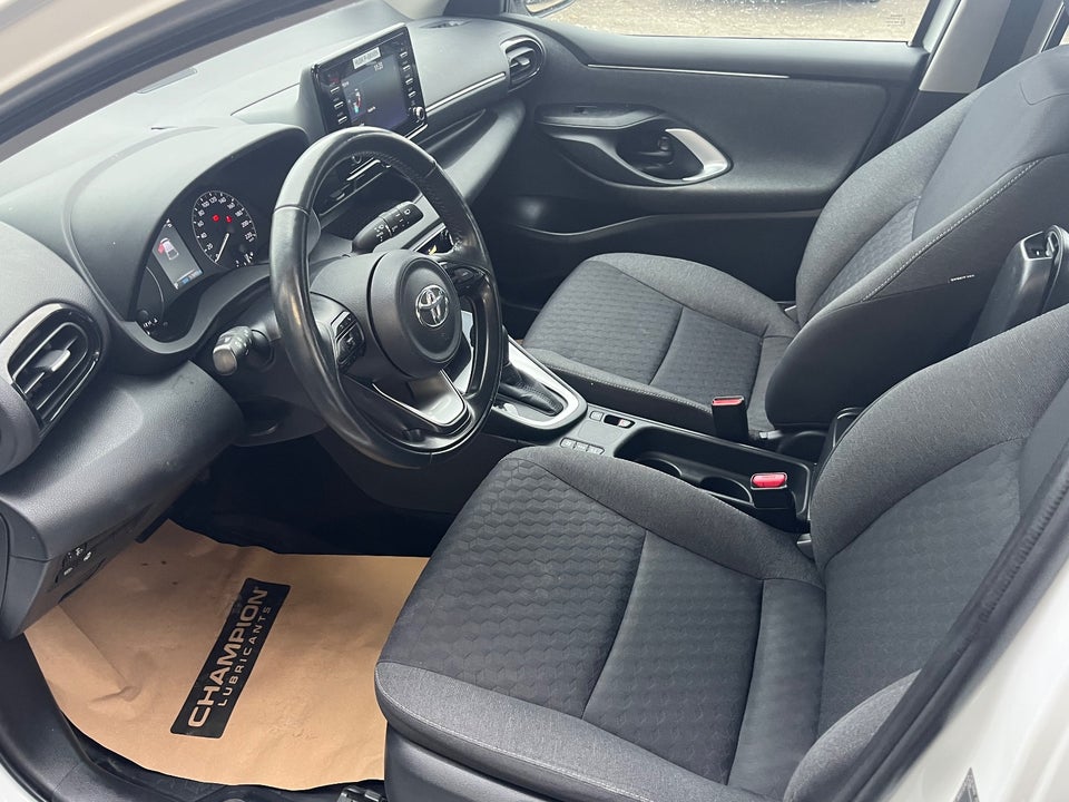 Toyota Yaris 1,5 Hybrid H3 Smart e-CVT 5d