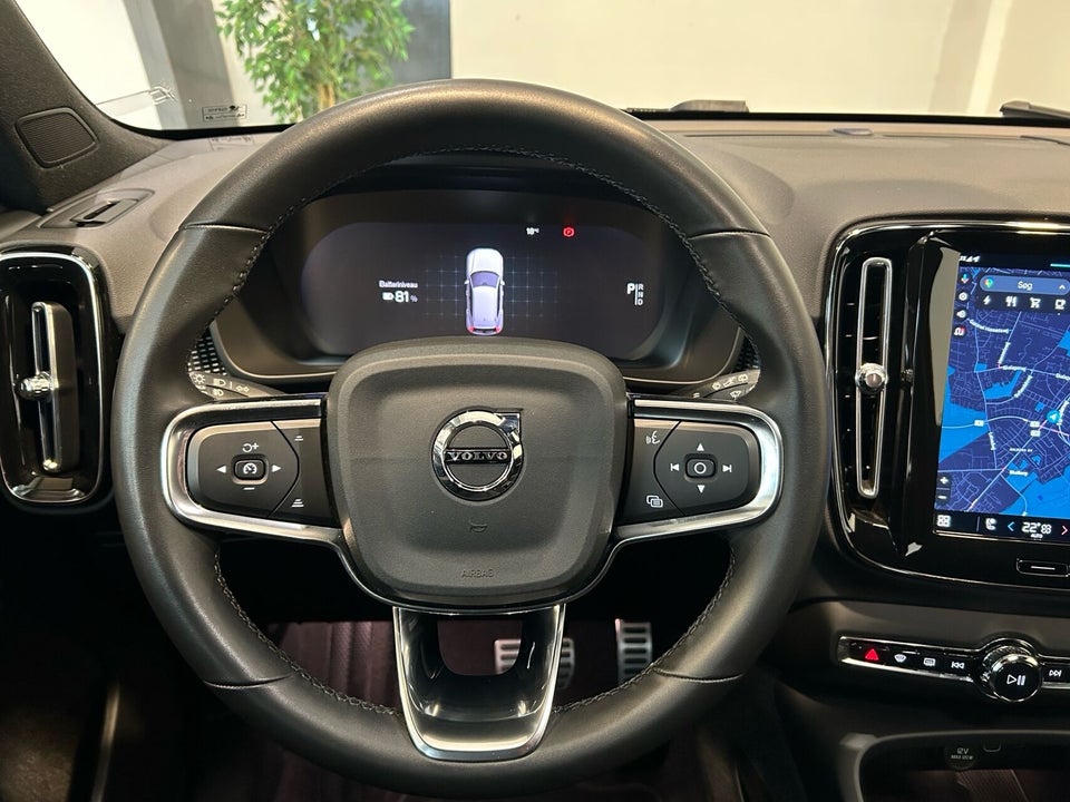 Volvo XC40 P6 ReCharge Plus 5d