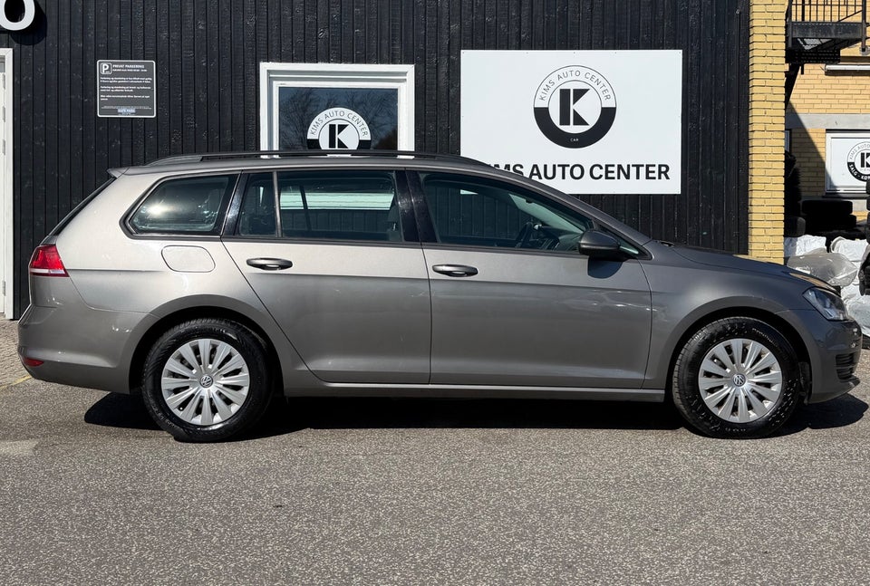 VW Golf VII 1,2 TSi 105 Trendline Variant BMT 5d