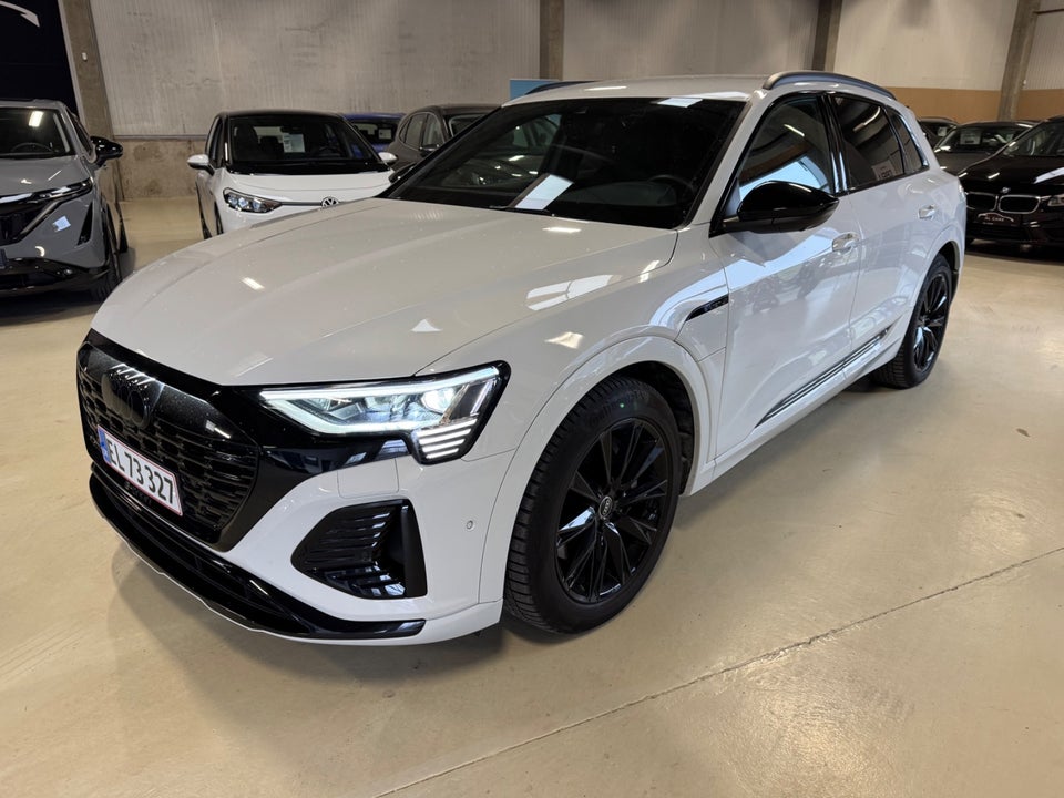 Audi Q8 e-tron 55 S-line Black Edition quattro 5d