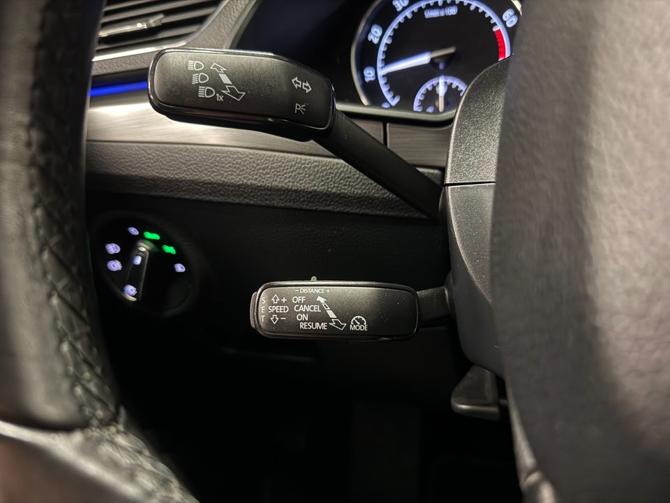 Skoda Superb 1,5 TSi 150 Business Executive Combi DSG 5d