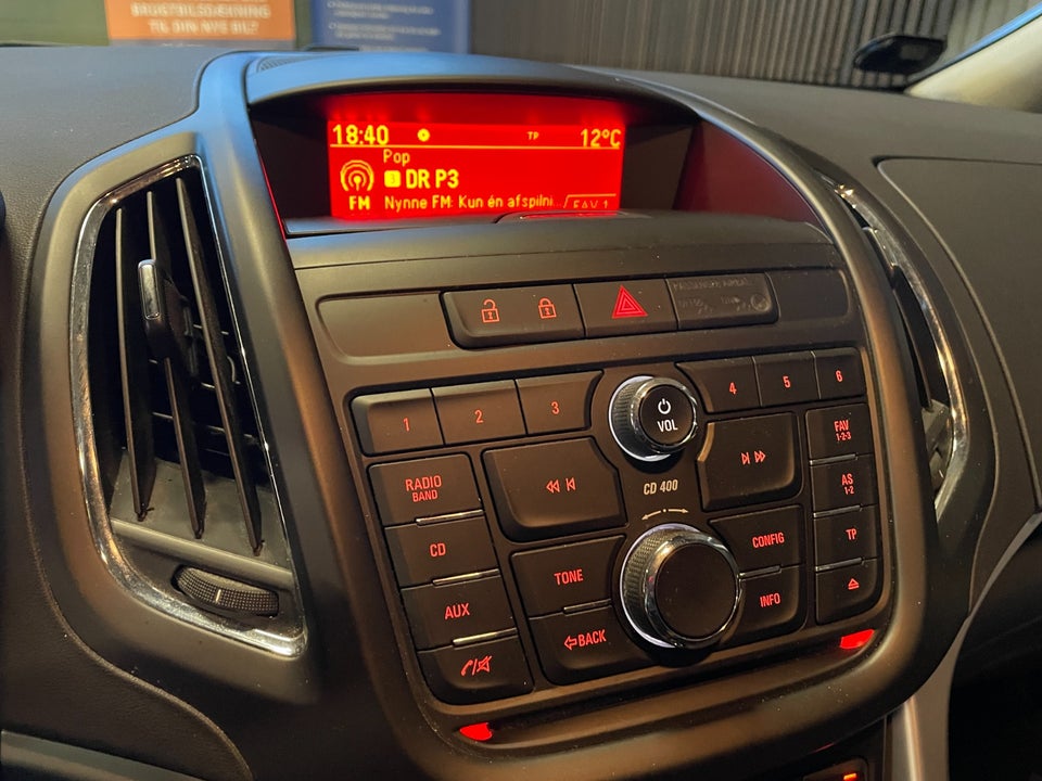 Opel Zafira Tourer 2,0 CDTi 130 Enjoy 7prs 5d
