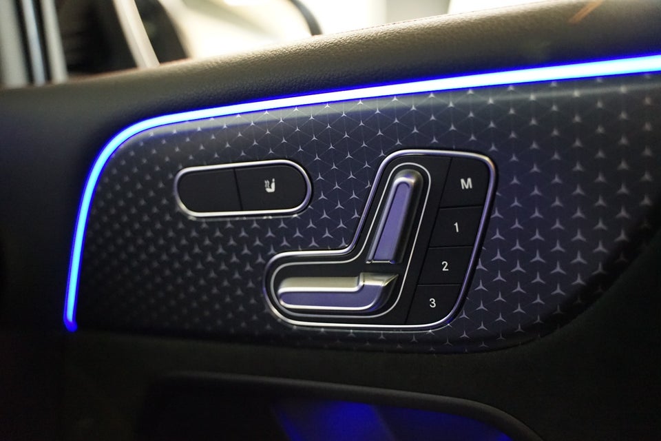 Mercedes EQB250+ AMG Line 5d