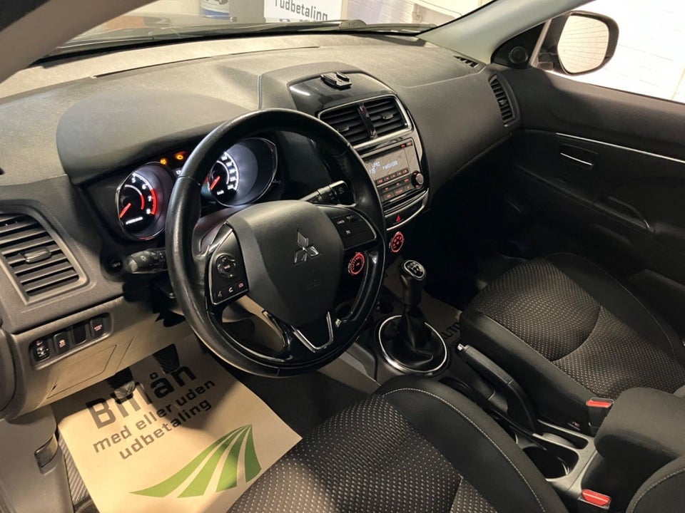 Mitsubishi ASX 1,6 Invite 5d