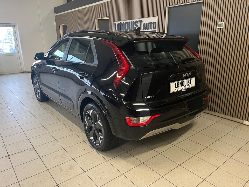 Kia Niro 64 EV Access Plus 5d