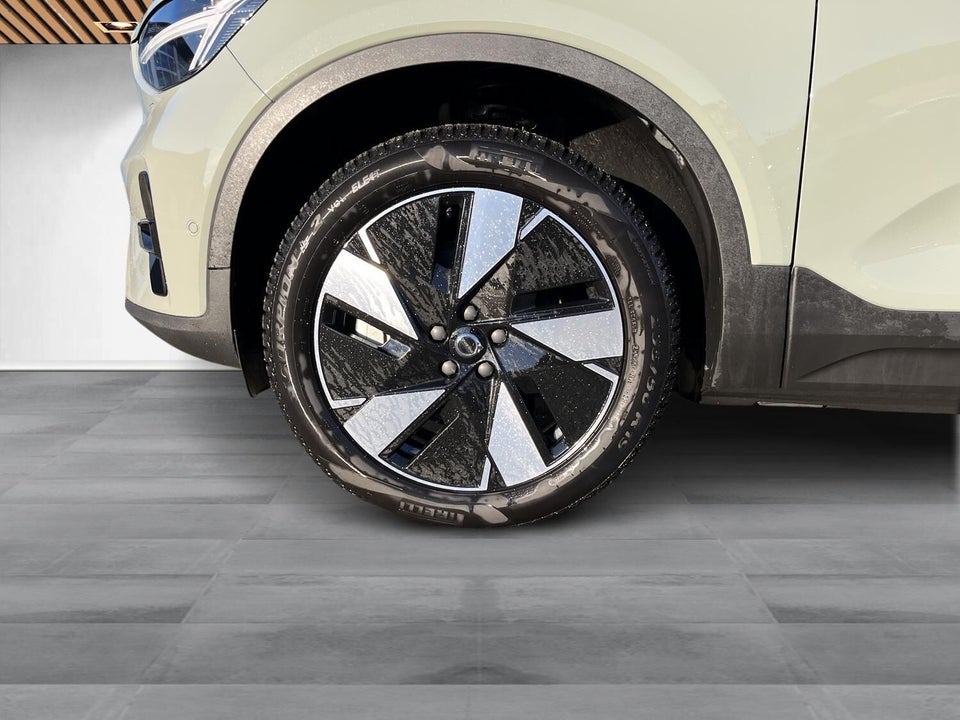 Volvo XC40 ReCharge Extended Range Ultimate 5d