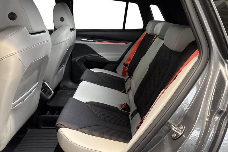 Skoda Elroq 85 iV Lodge 5d