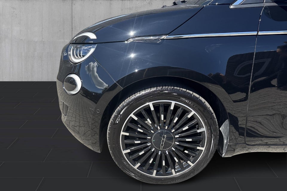 Fiat 500e 42 la Prima by Bocelli Cabrio 2d