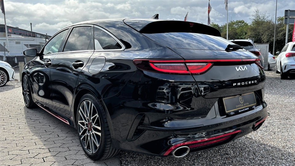 Kia ProCeed 1,6 T-GDi GT DCT 5d