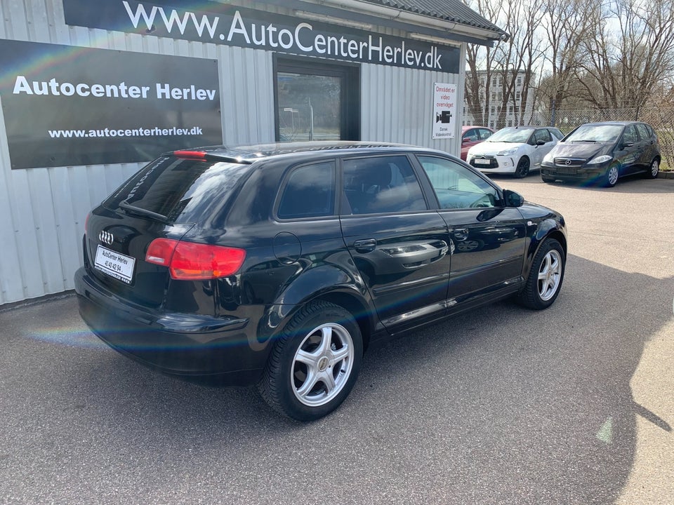 Audi A3 1,6 Ambition Sportback 5d