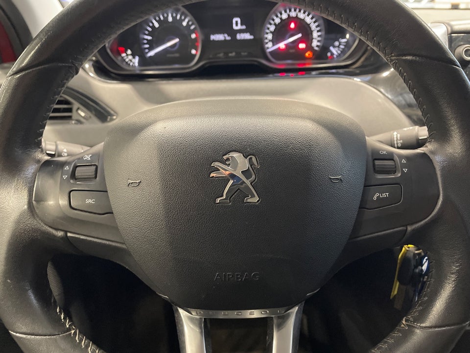 Peugeot 208 1,6 BlueHDi 100 Active 5d