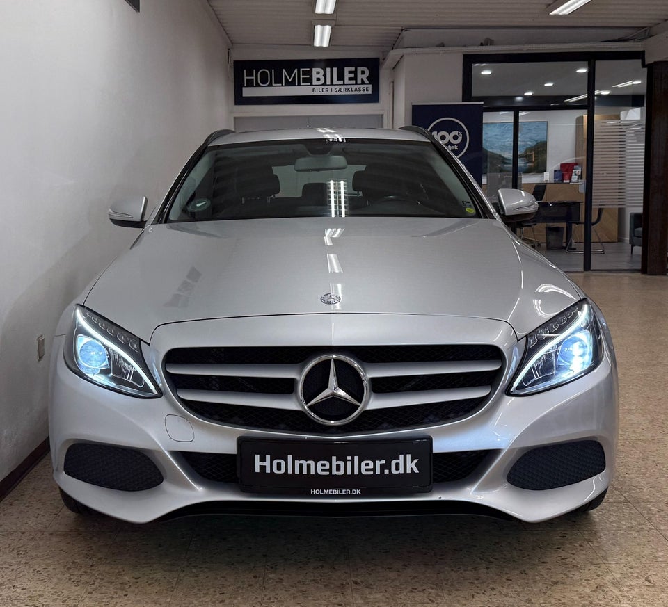 Mercedes C200 2,0 Avantgarde stc. aut. 5d