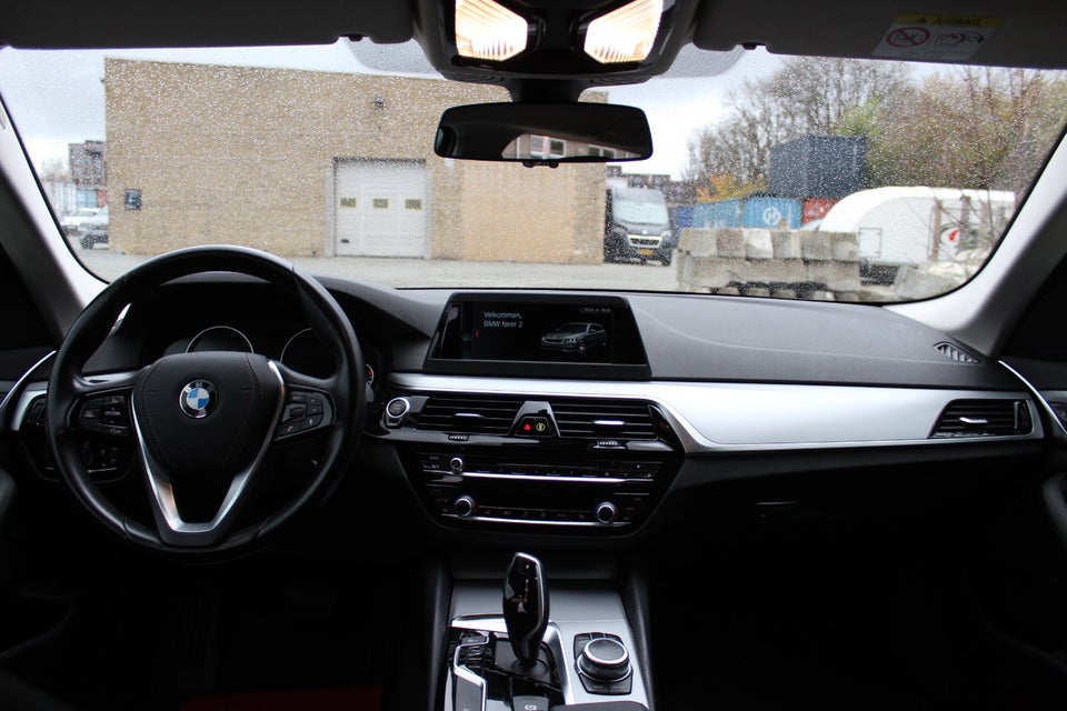 BMW 520d 2,0 Touring Connected aut. 5d