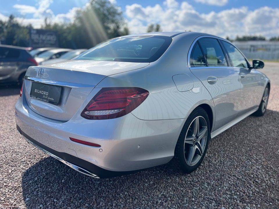 Mercedes E220 d 2,0 AMG Line aut. 4d