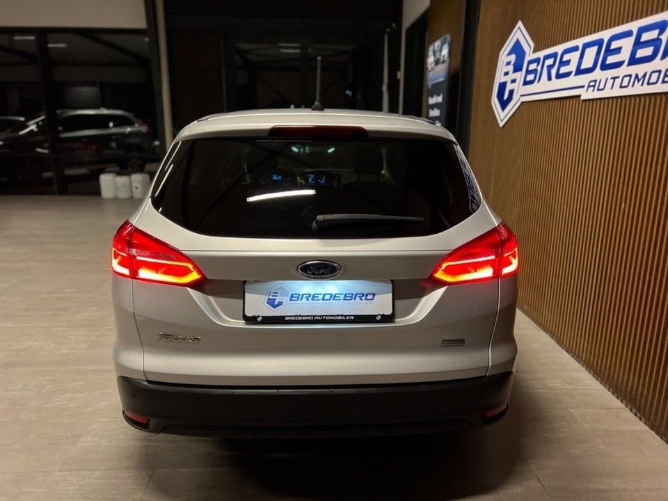 Ford Focus 1,0 SCTi 125 Titanium stc. 5d