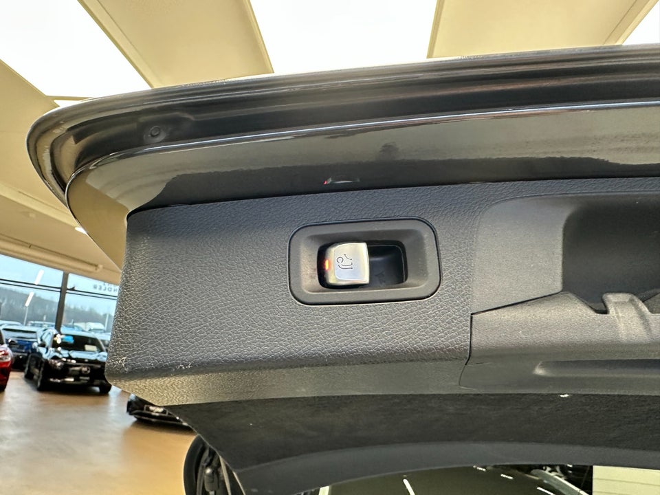 Mercedes E300 de 2,0 stc. aut. 5d