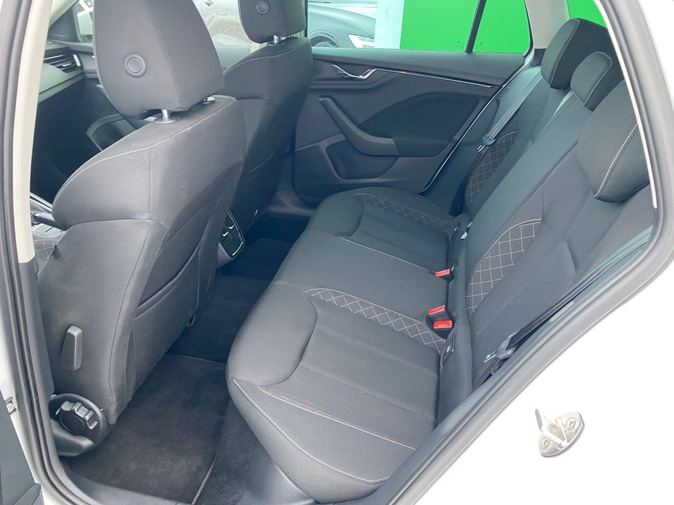 Skoda Scala 1,0 TSi 115 Ambition DSG 5d