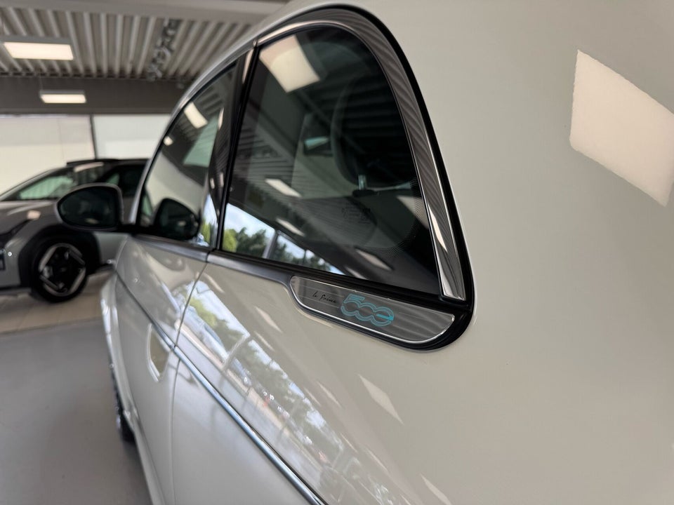 Fiat 500e 42 la Prima by Bocelli 3d