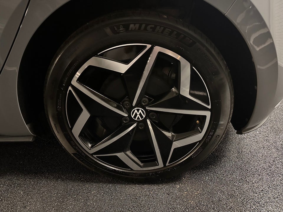 VW ID.3 45 Pure Performance 5d