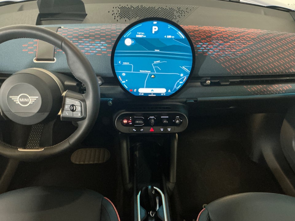 MINI Aceman E Favoured Trim M 5d