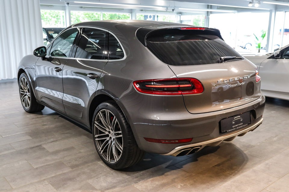 Porsche Macan Turbo 3,6 PDK 5d