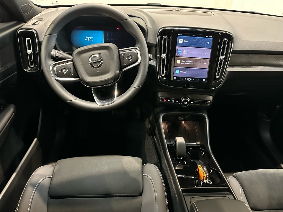 Volvo XC40 ReCharge Extended Range Plus 5d