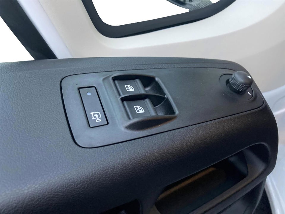 Toyota ProAce Max 2,2 D 140 Comfort Master Kassevogn L2H2 aut.