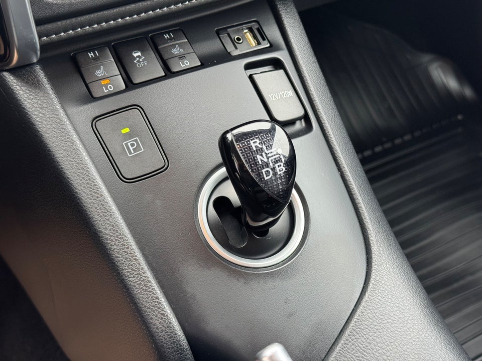 Toyota Auris 1,8 Hybrid H2 Comfort Touring Sports CVT 5d