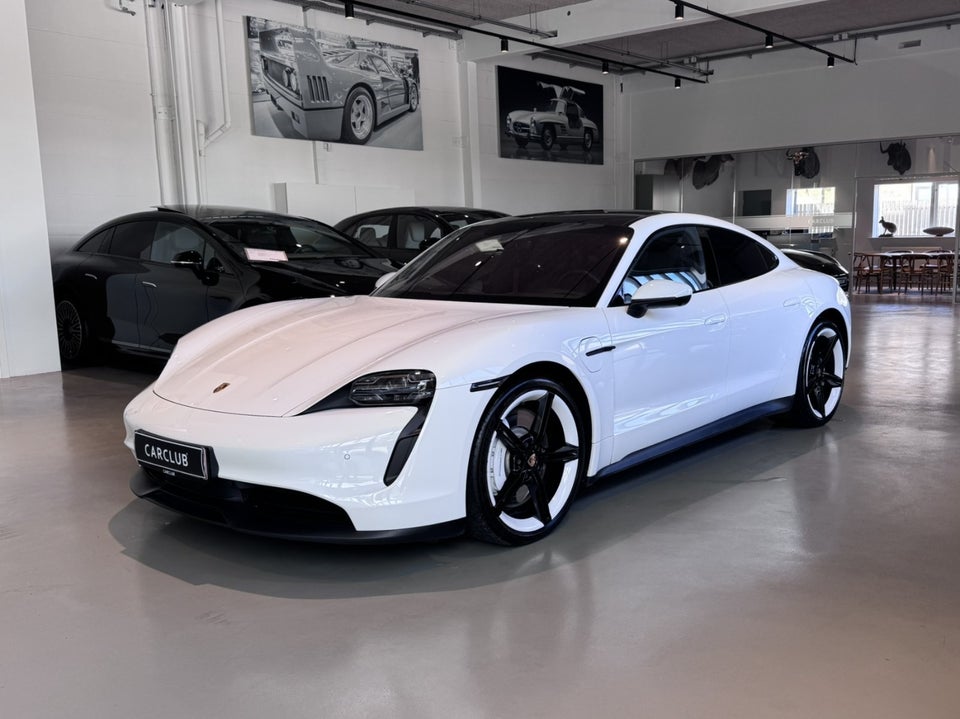 Porsche Taycan 4S Performance+ 4d
