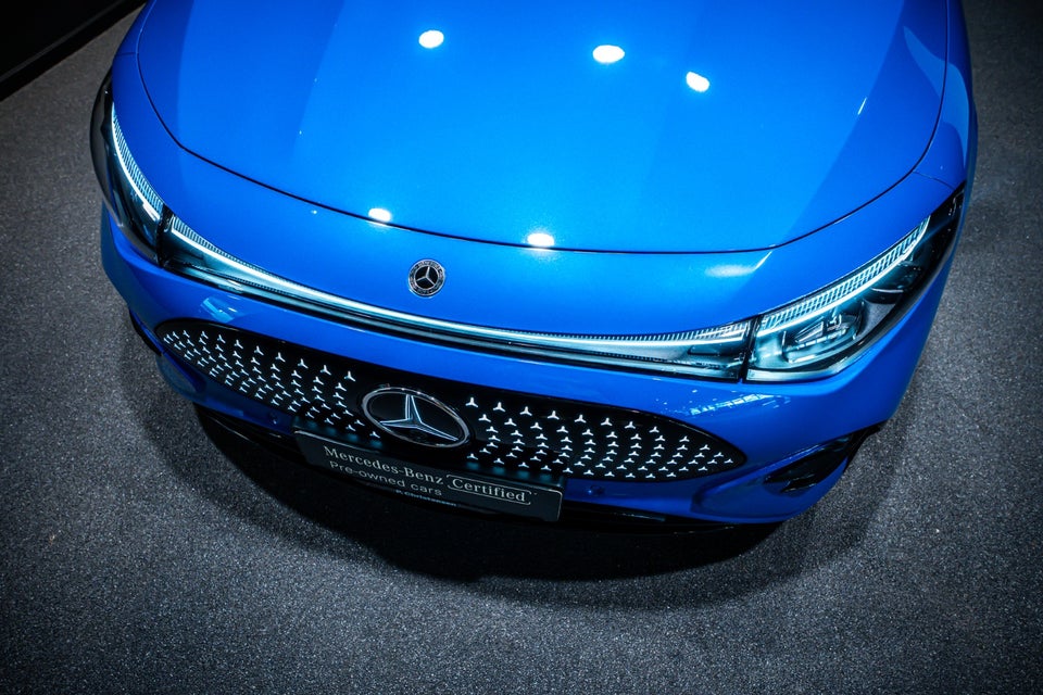 Mercedes CLA250+ electric AMG Premium 4d