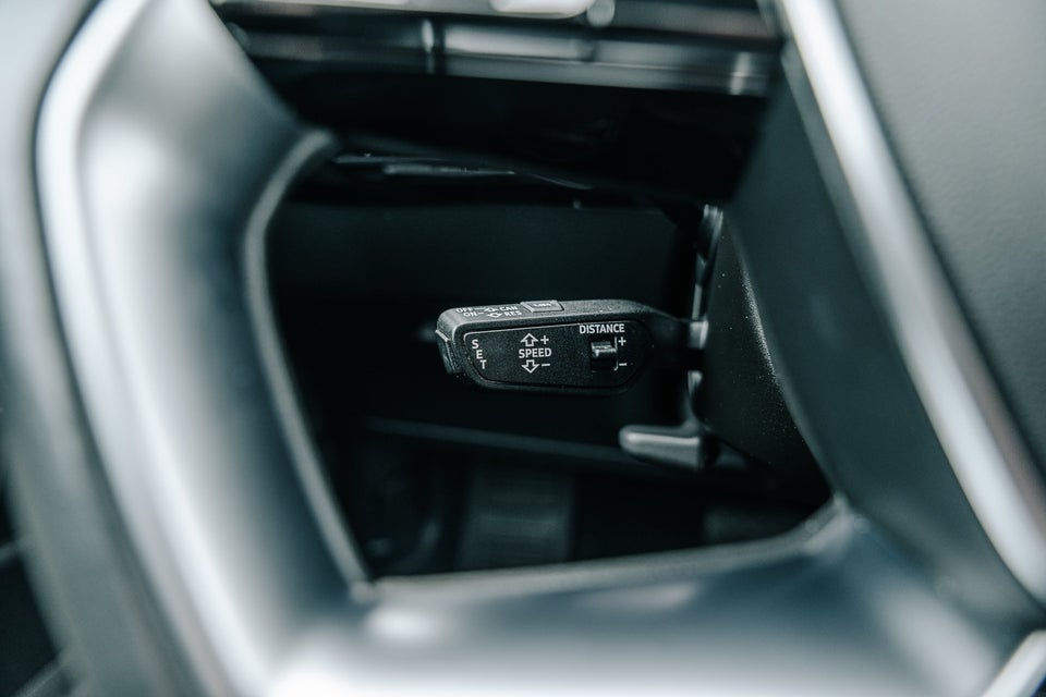 Audi e-tron 55 S-line quattro 5d