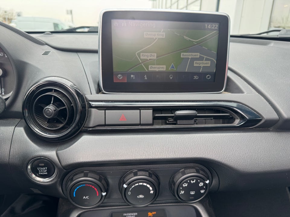 Mazda MX-5 1,5 SkyActiv-G 131 Roadster 2d