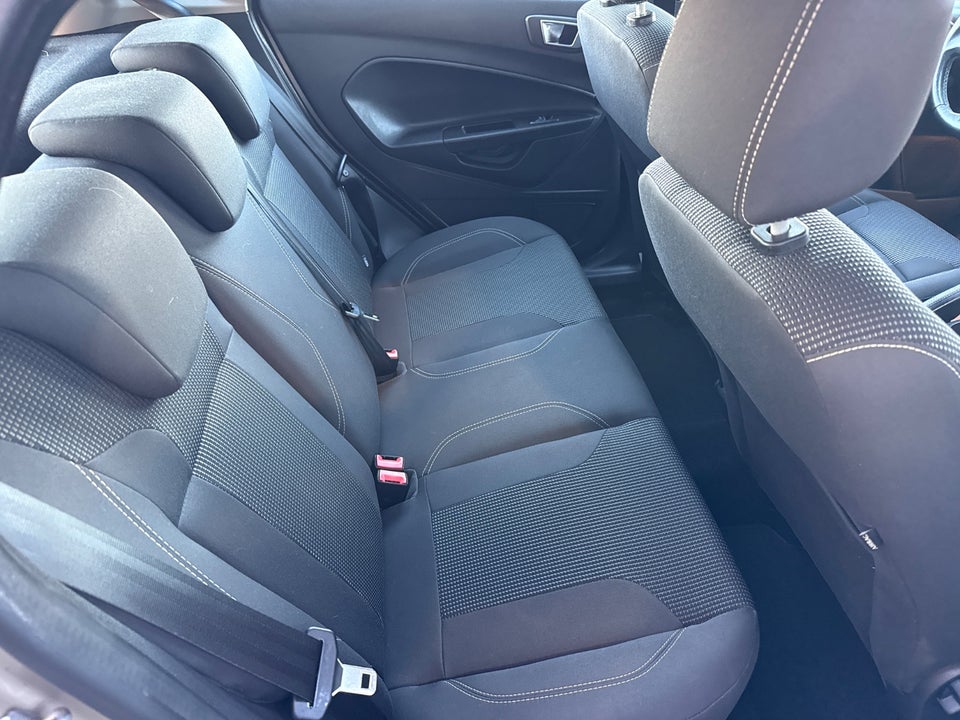 Ford Fiesta 1,0 SCTi 100 Titanium 5d