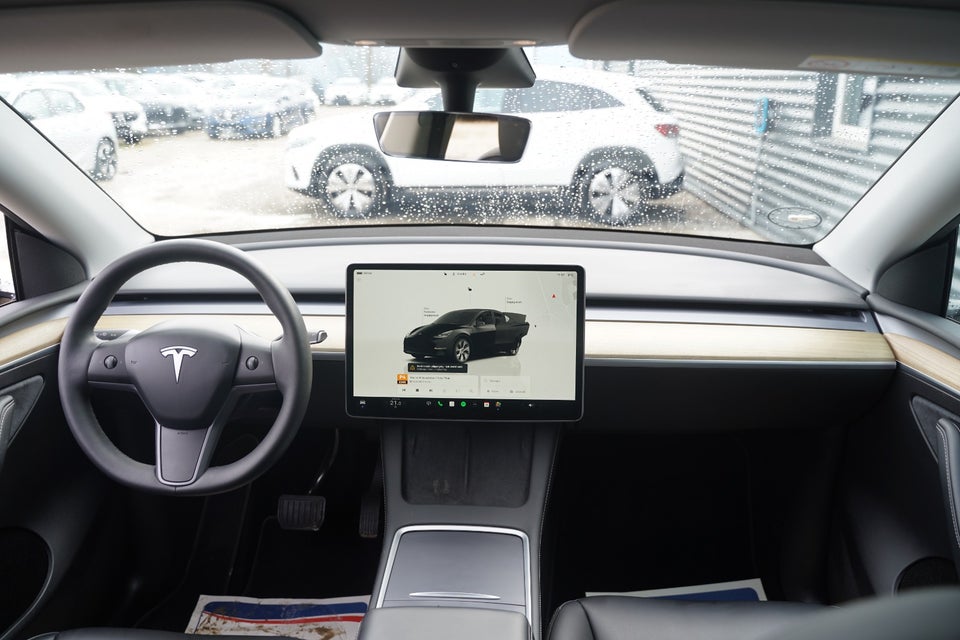 Tesla Model Y RWD 5d