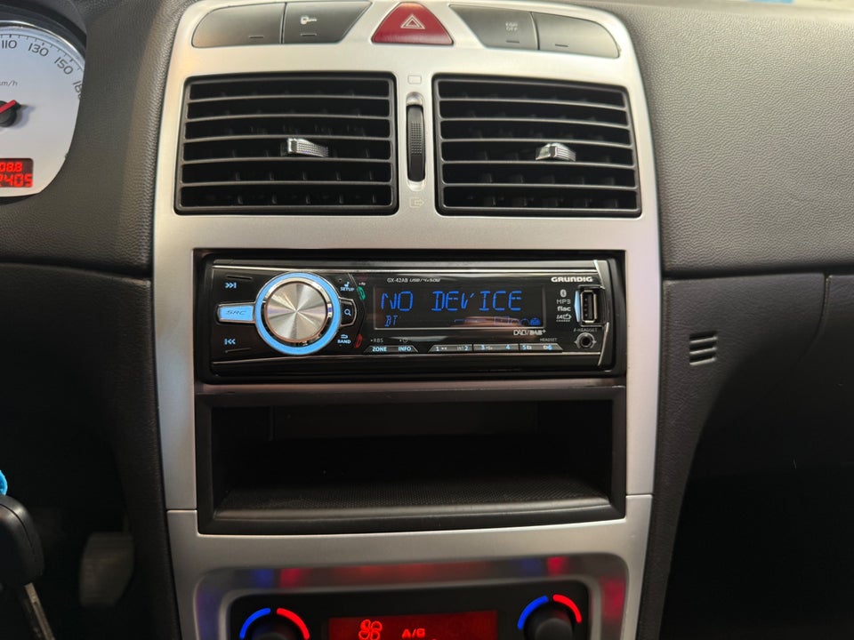 Peugeot 307 1,6 HDi 109 Creative 5d