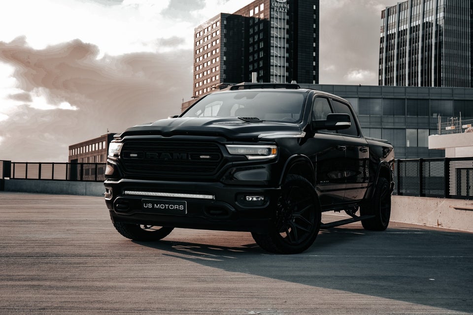 Dodge RAM 1500 5,7 Limited Night Edition/Tech aut 4d